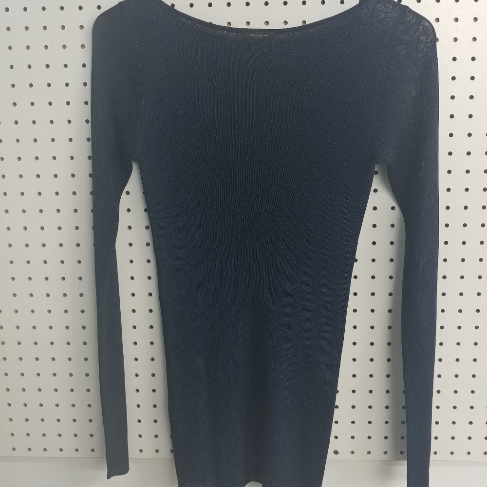 Knit top